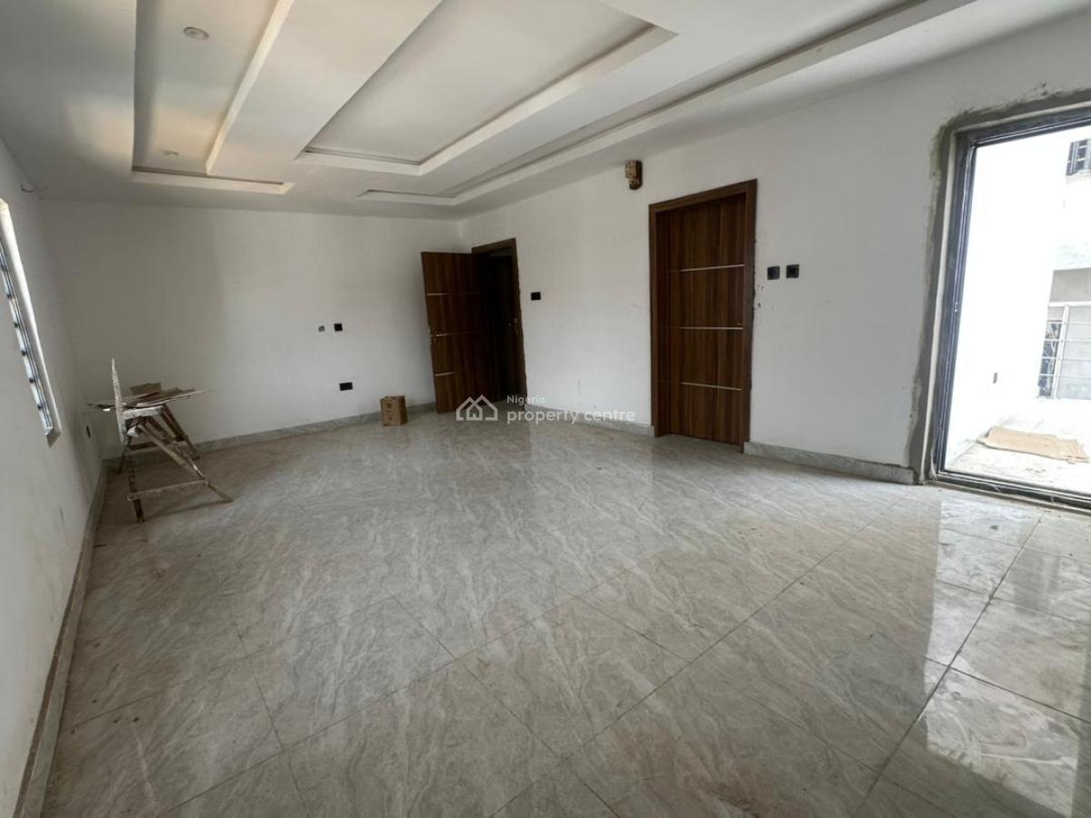 Flatmate Needed For New 3 Bedroom Flat